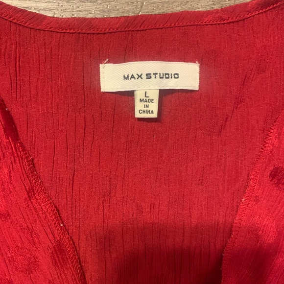 max studio deep v dotted pleated Womens midi dress red size L - Picture 6 of 8